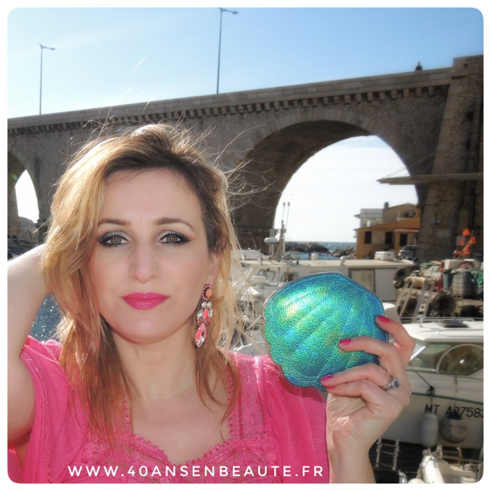 crashtest-avis-fards-a-paupieres-palette-be-a-mermaid-and-make-waves-tarte-cosmetics-blog-francais-40-ans-en-beaute